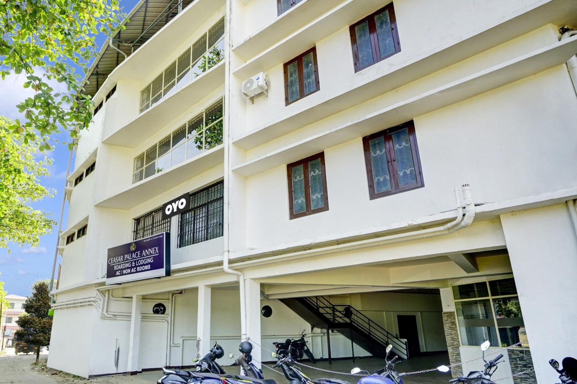 Super Hotel O Ceasar Palace Annex Thodupuzha エクステリア 写真